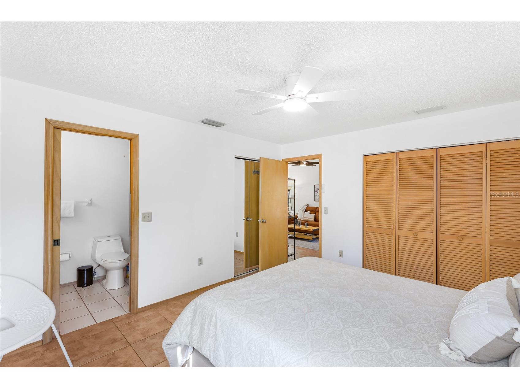 4537 S Lockwood Ridge Road Sarasota FL 34231 A4694909 image12