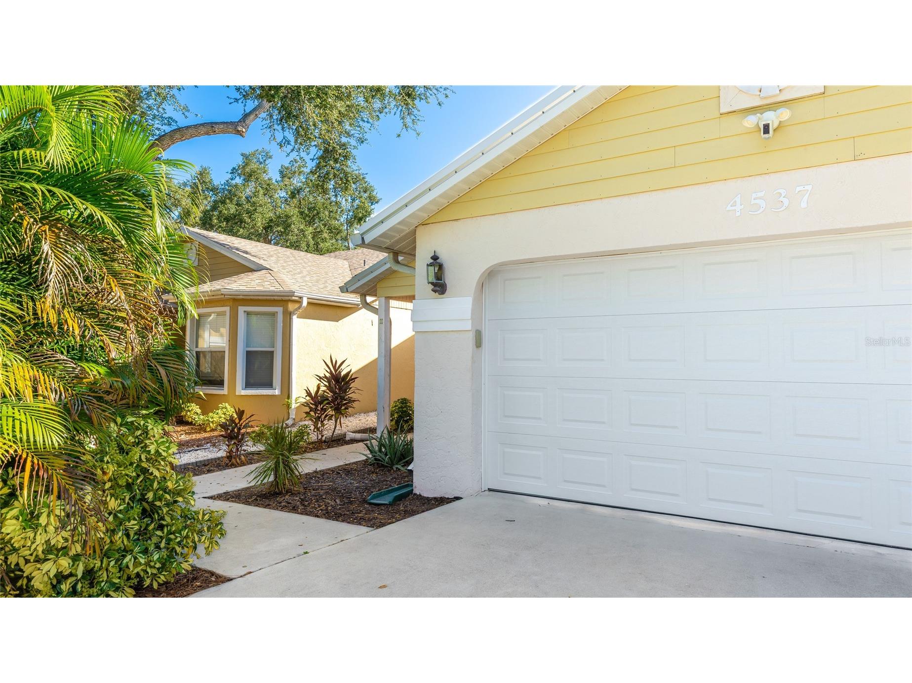 4537 S Lockwood Ridge Road Sarasota FL 34231 A4694909 image2
