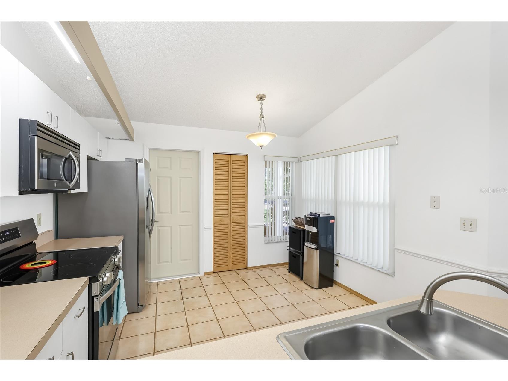 4537 S Lockwood Ridge Road Sarasota FL 34231 A4694909 image9