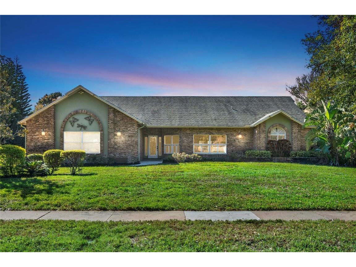 4537 Woodlands Village Drive Orlando FL 32835 O6284736 image1