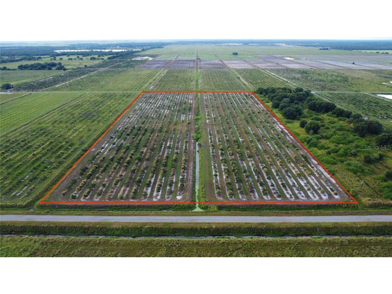 45374 (22-4/5) Narrow Lane Punta Gorda FL 33982 A4662771 image1