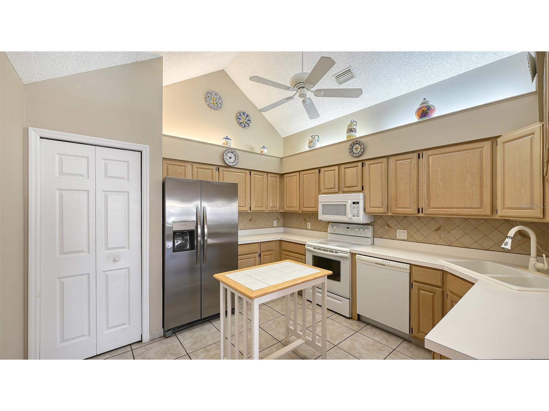 4538 Citation Lane #D Sarasota FL 34233 A4684506 image18