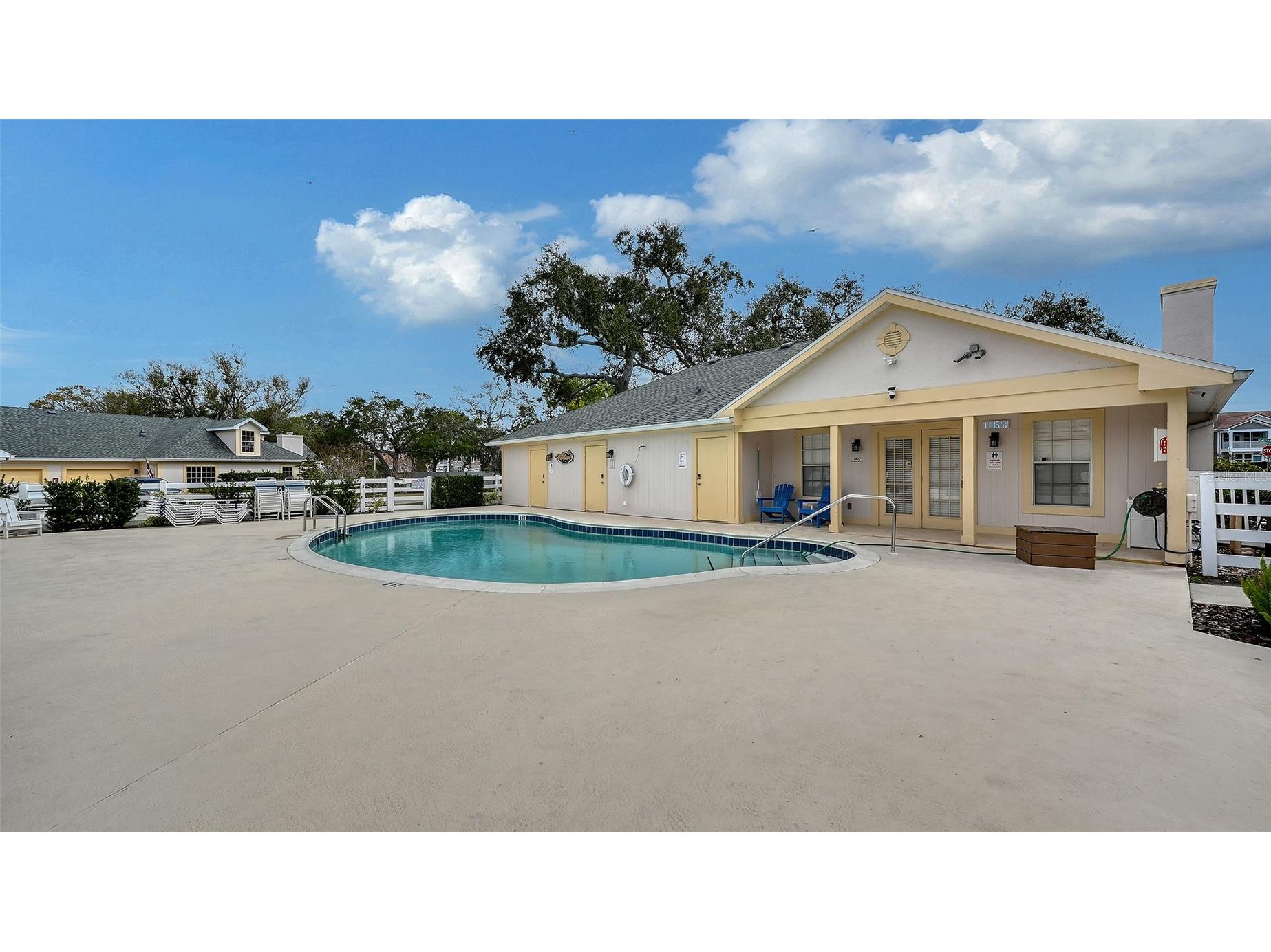 4538 Citation Lane #D Sarasota FL 34233 A4684506 image41