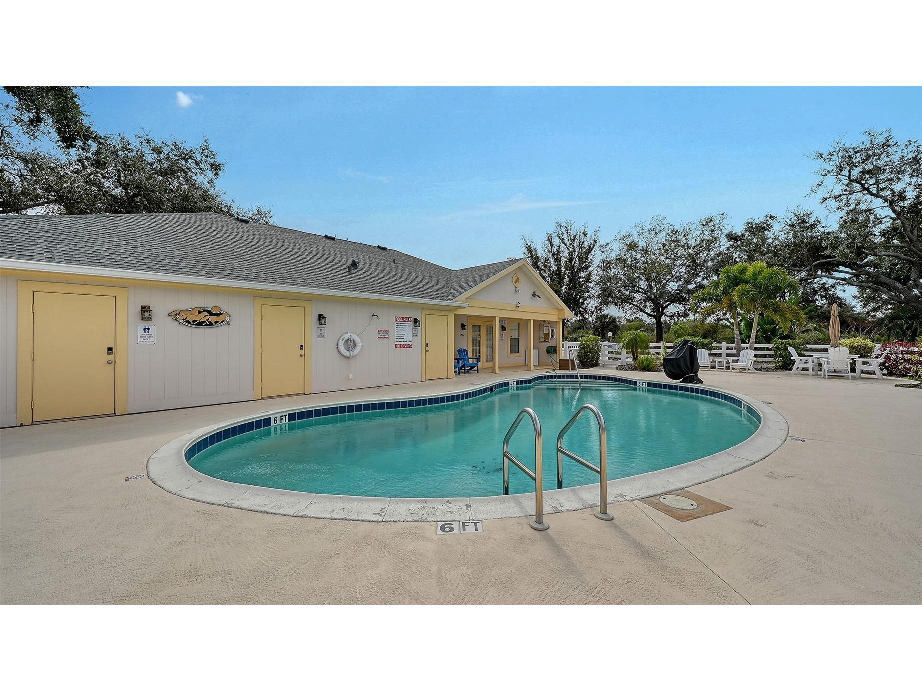 4538 Citation Lane #D Sarasota FL 34233 A4684506 image43