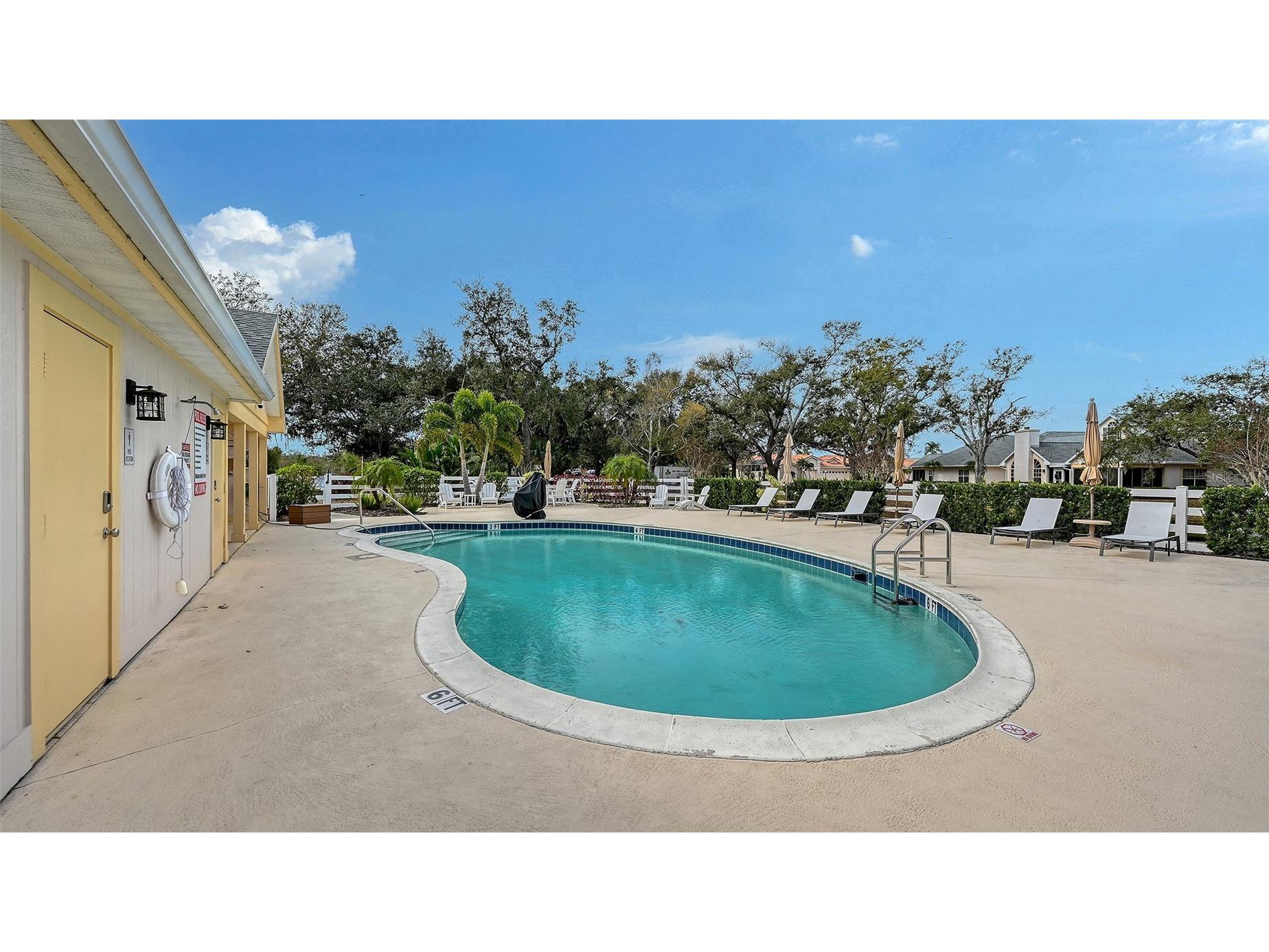 4538 Citation Lane #D Sarasota FL 34233 A4684506 image44