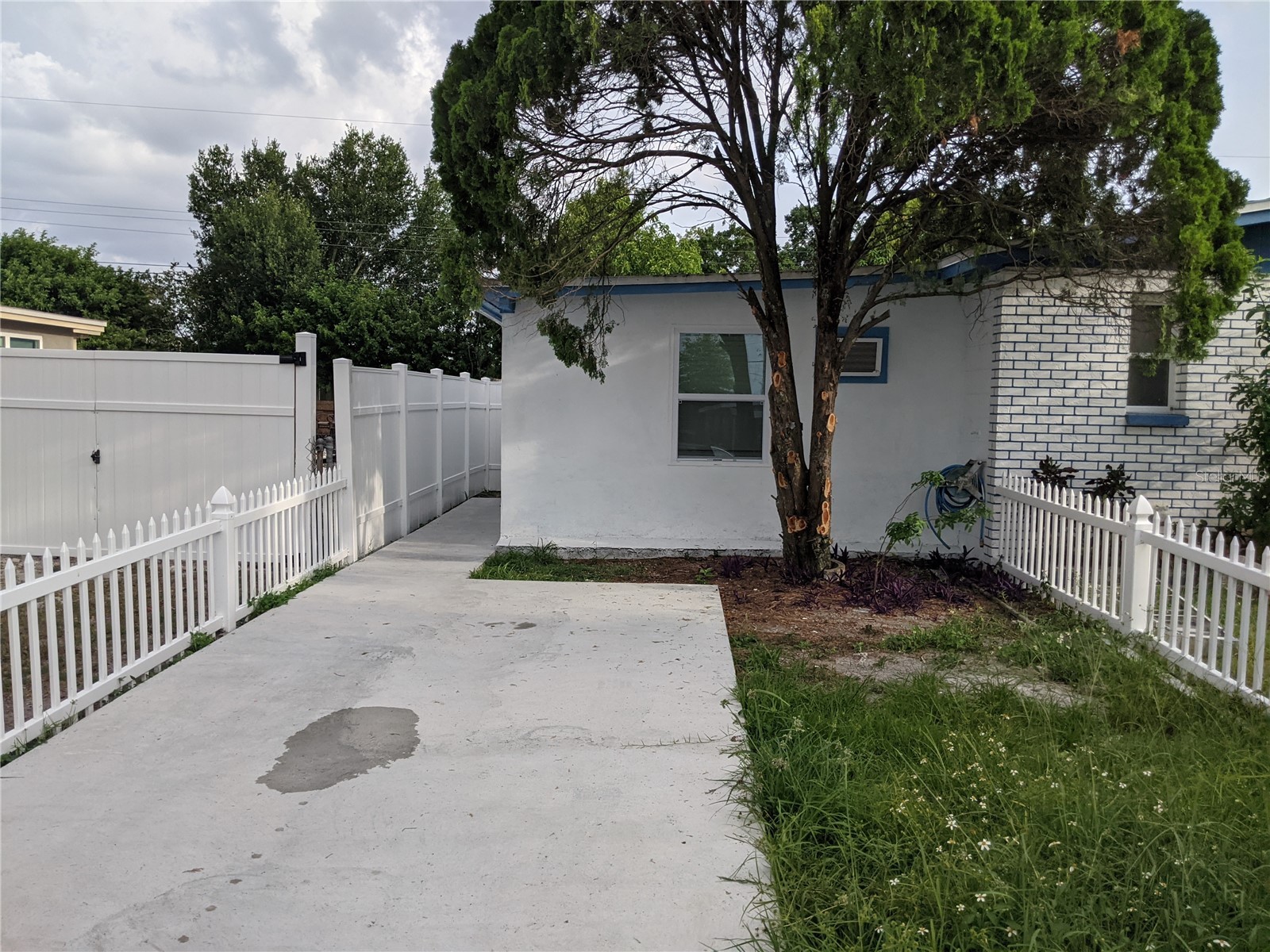4538 W Minnehaha Street #B Tampa FL 33614 TB8490325 image1