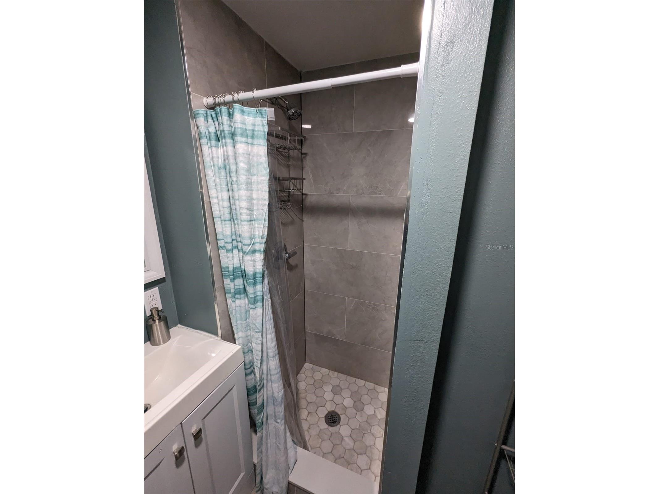 4538 W Minnehaha Street #C Tampa FL 33614 TB8516520 image8