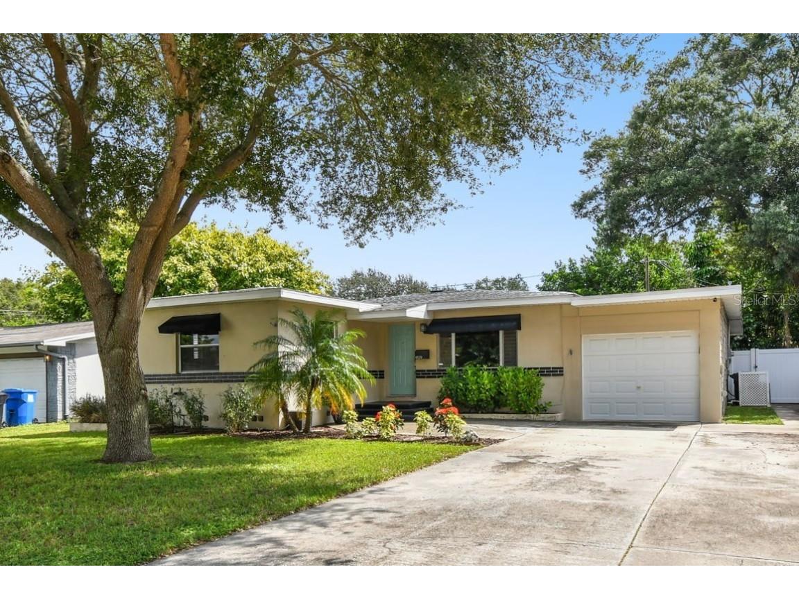 4539 16th Street N Saint Petersburg FL 33703 TB8301828 image1