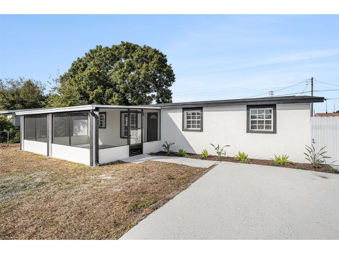 4539 W Minnehaha Street Tampa FL 33614 TB8454773 image2