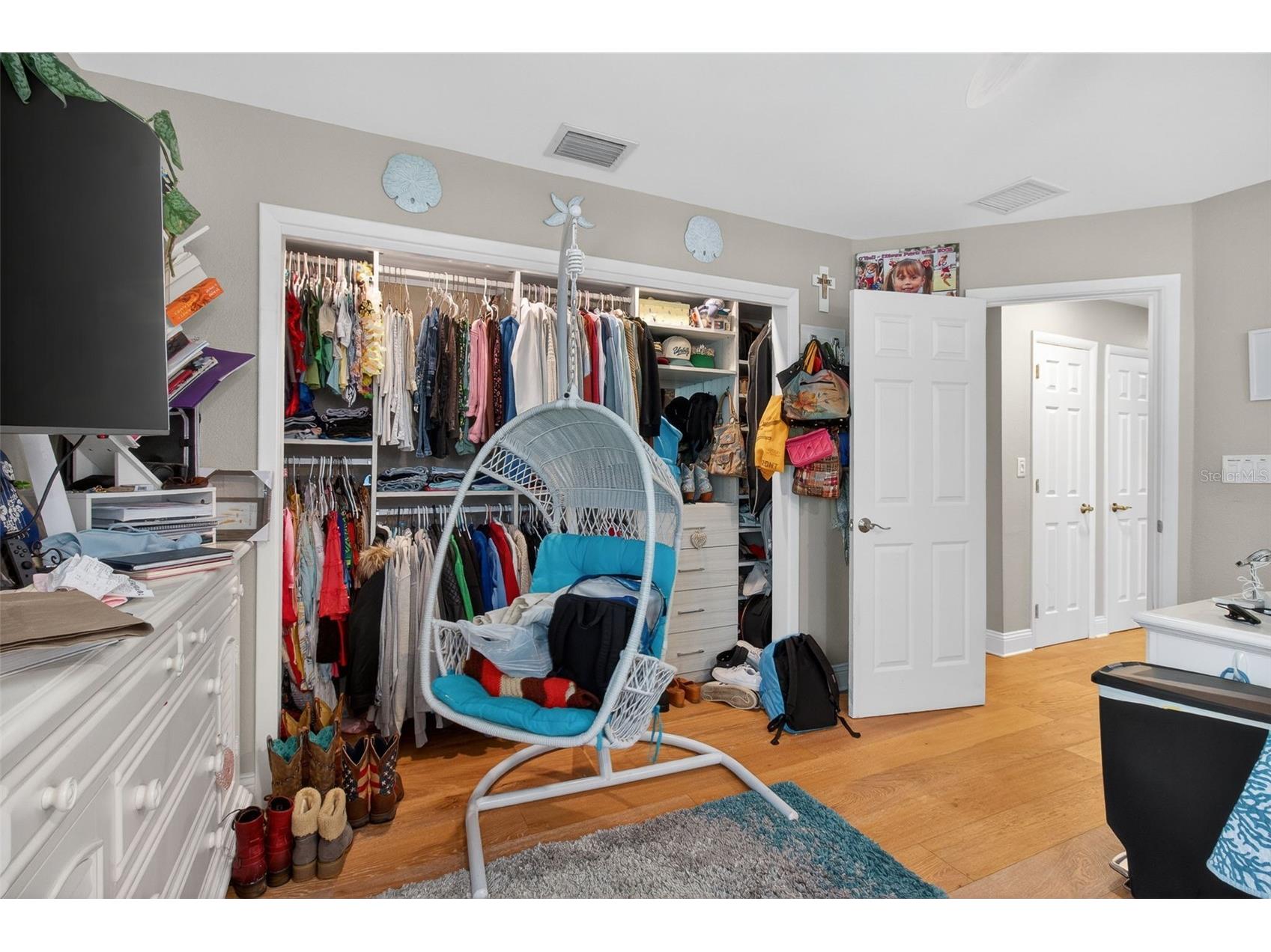 454 1st Street W Tierra Verde FL 33715 TB8515086 image17