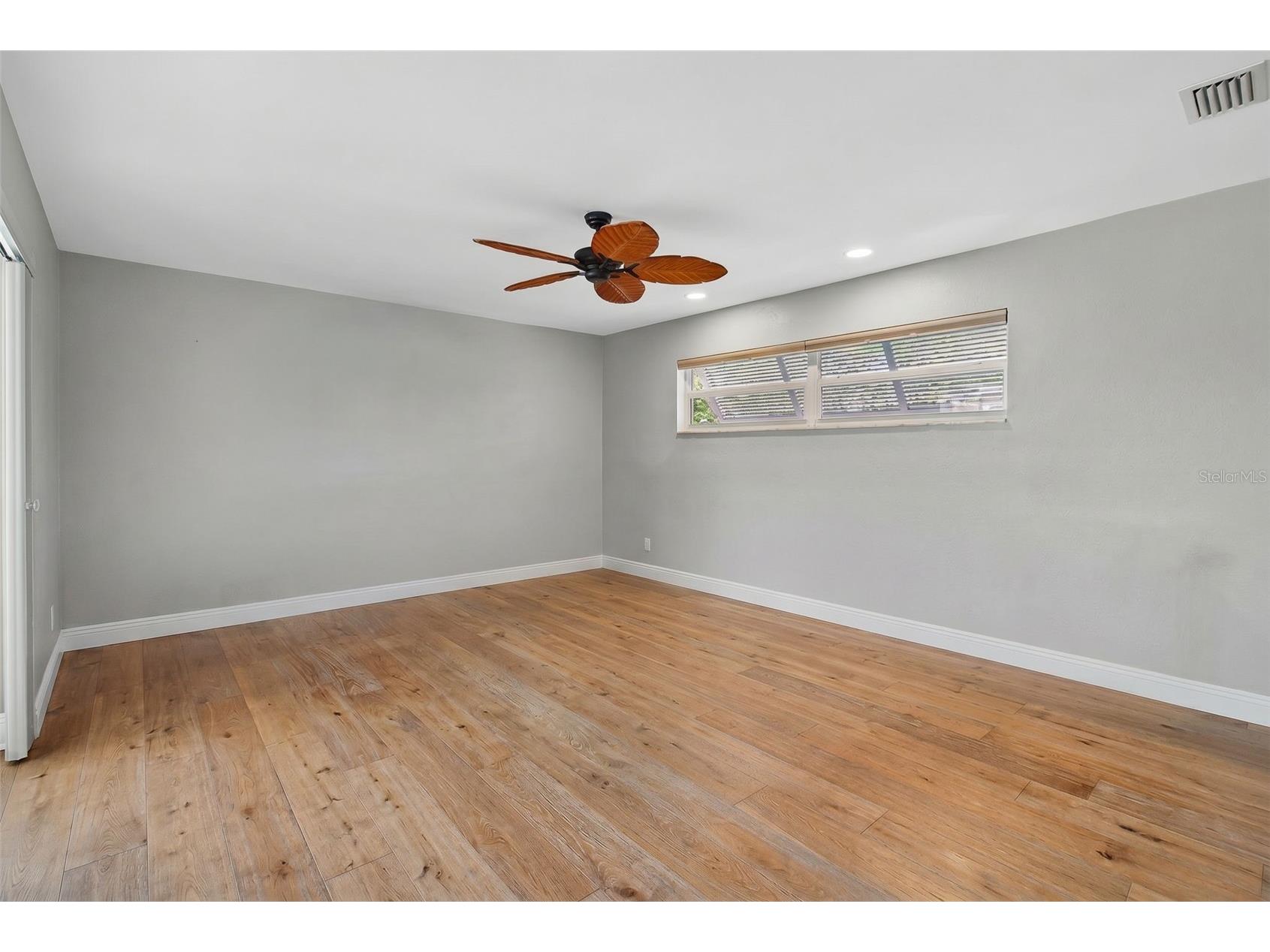 454 1st Street W Tierra Verde FL 33715 TB8515086 image22