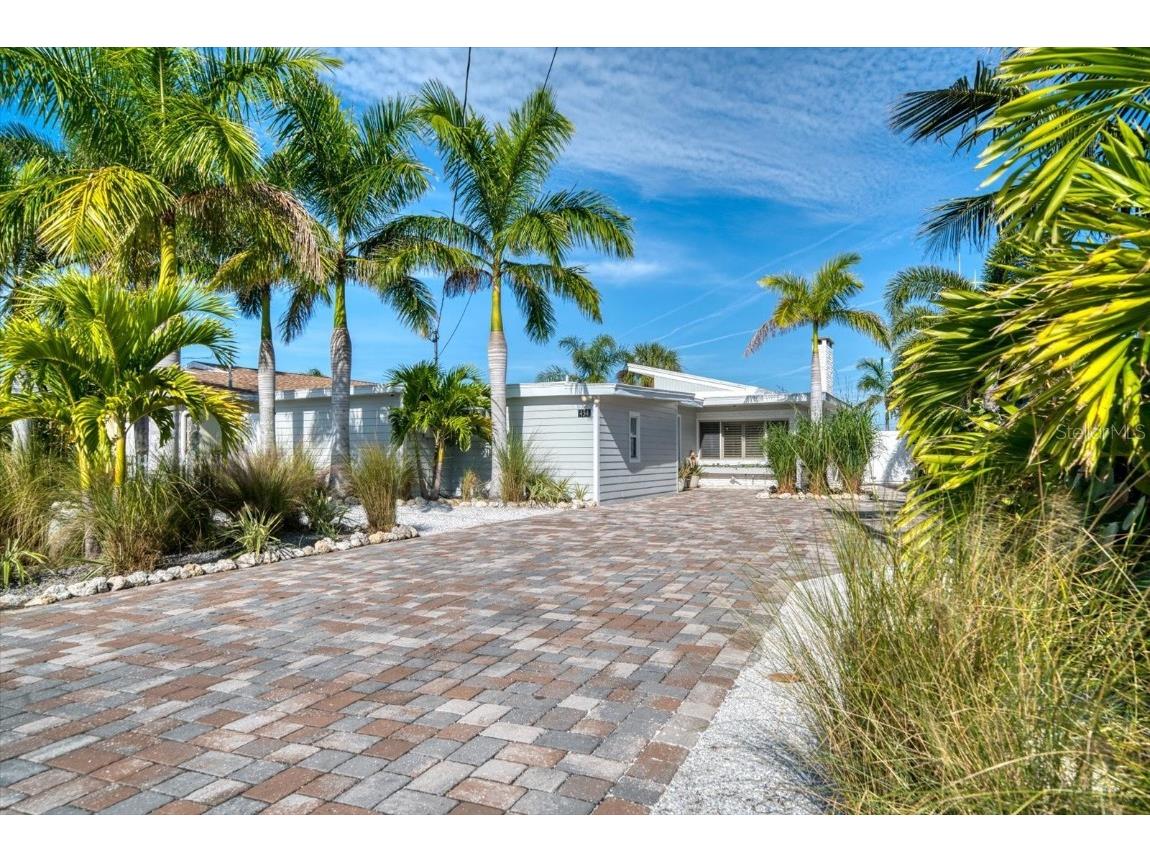454 20th Avenue Indian Rocks Beach FL 33785 U8184366 image1