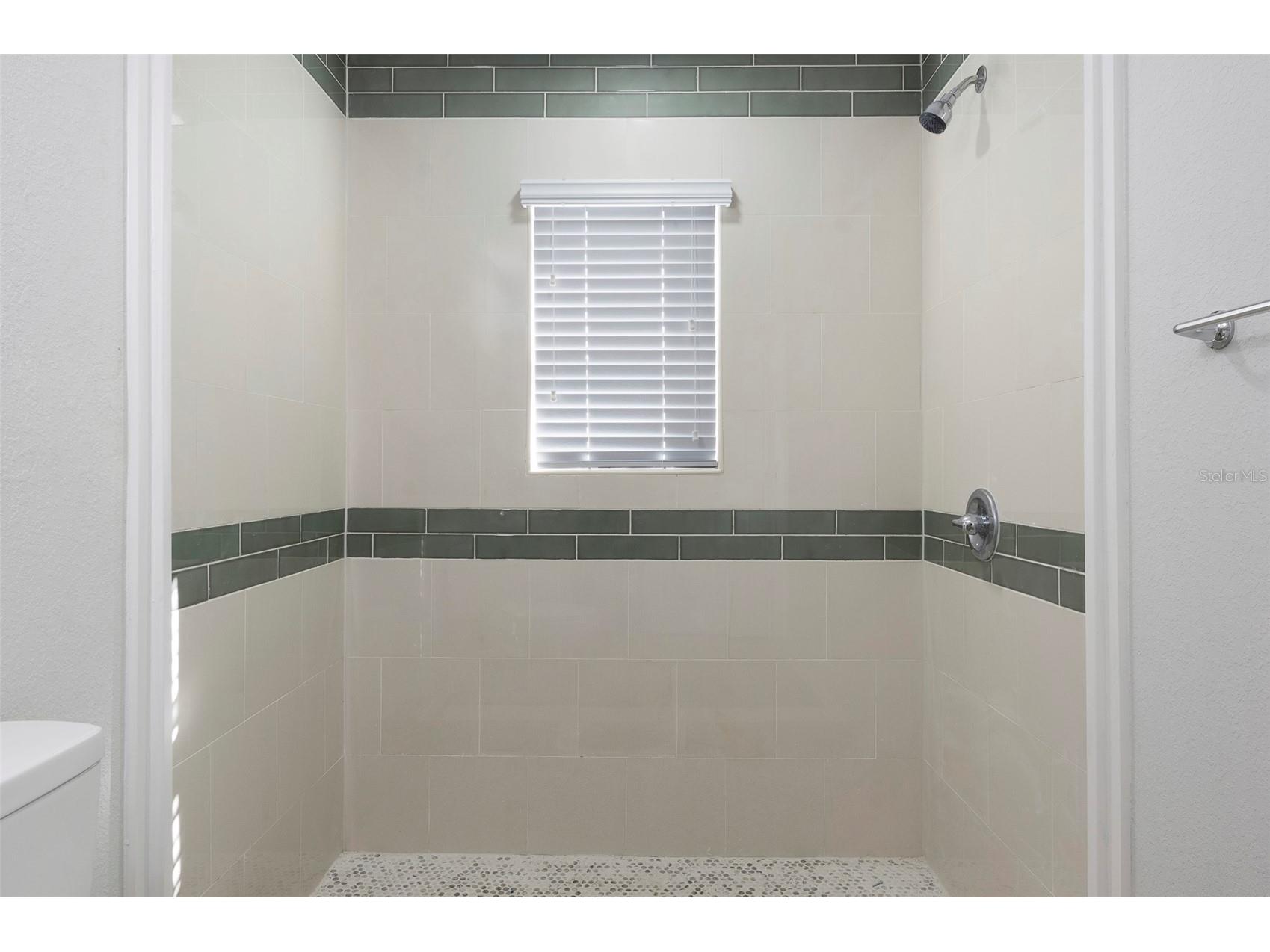 454 21st Street N Saint Petersburg FL 33713 TB8488764 image12