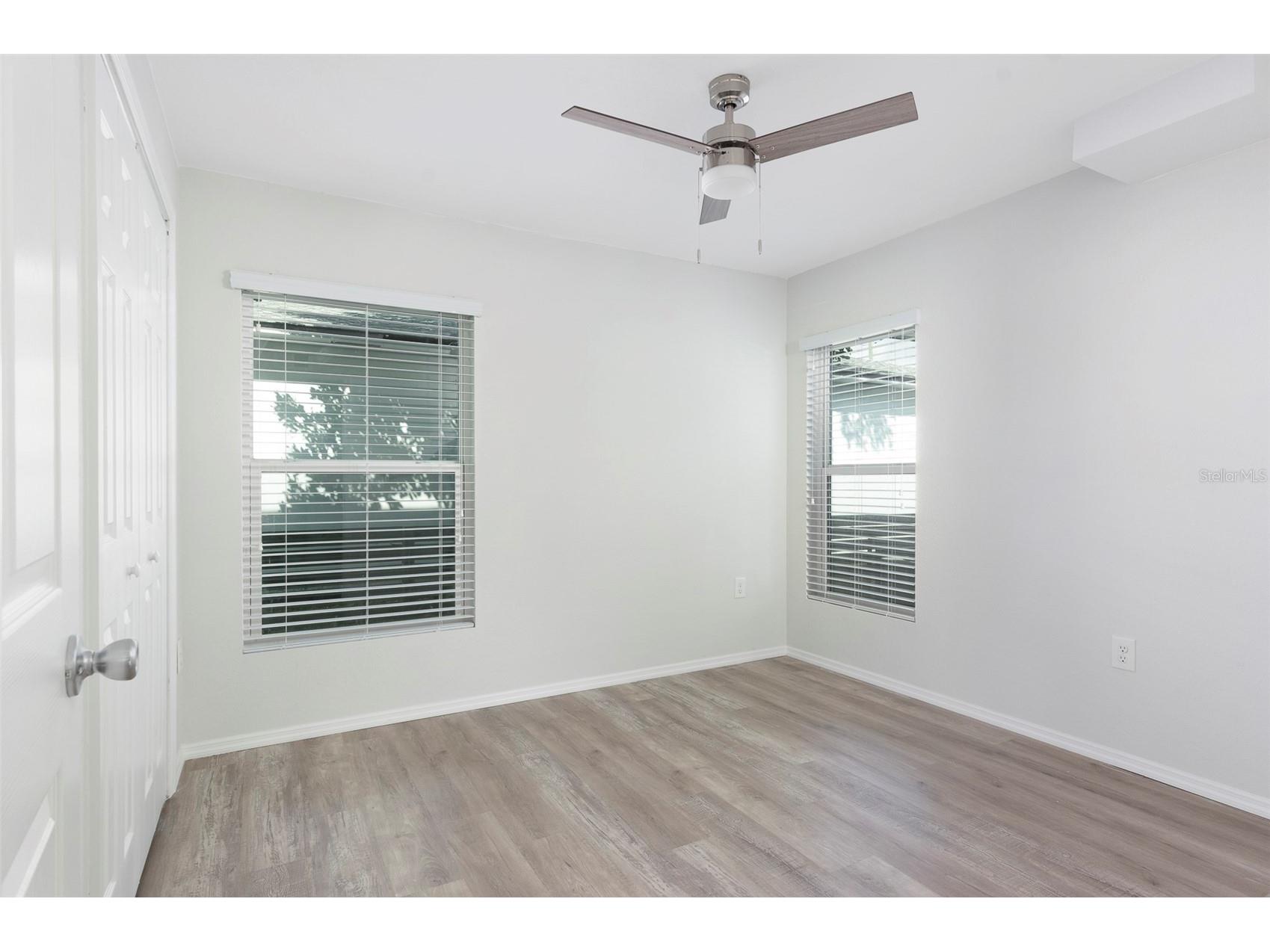 454 21st Street N Saint Petersburg FL 33713 TB8488764 image13