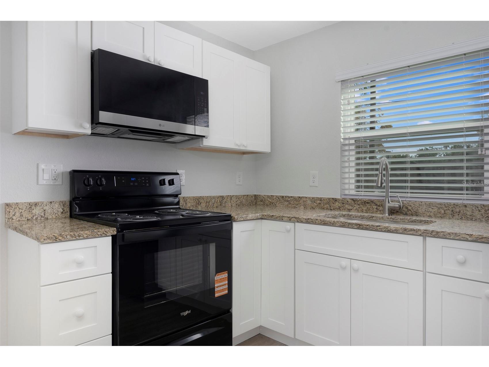 454 21st Street N Saint Petersburg FL 33713 TB8488764 image5