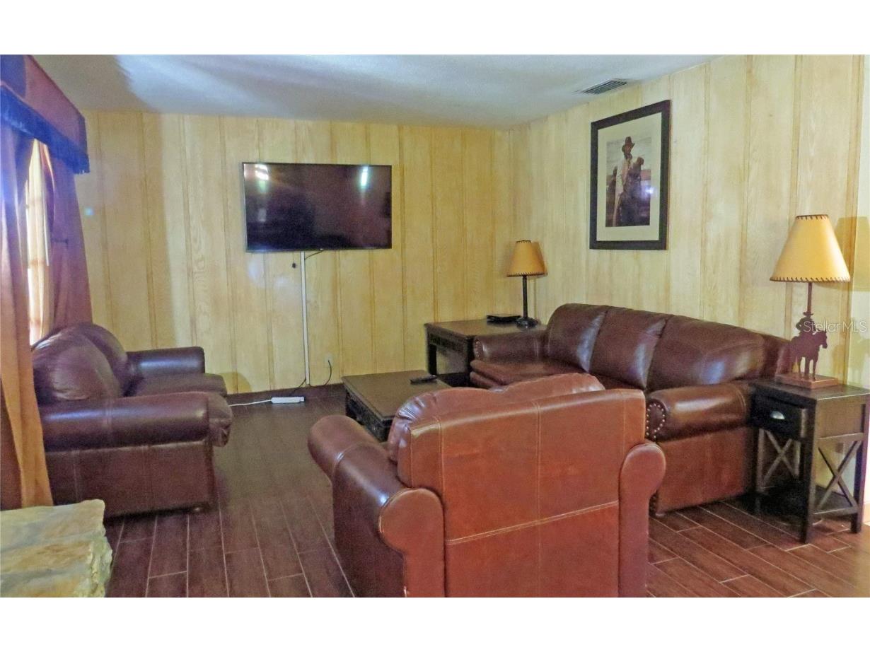 454 Cottage Circle River Ranch FL 33867 TB8419556 image8