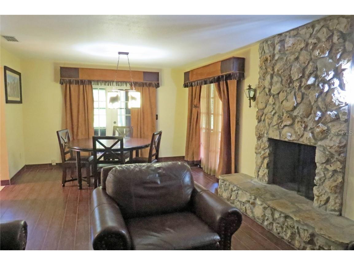 454 Cottage Circle River Ranch FL 33867 TB8419556 image9