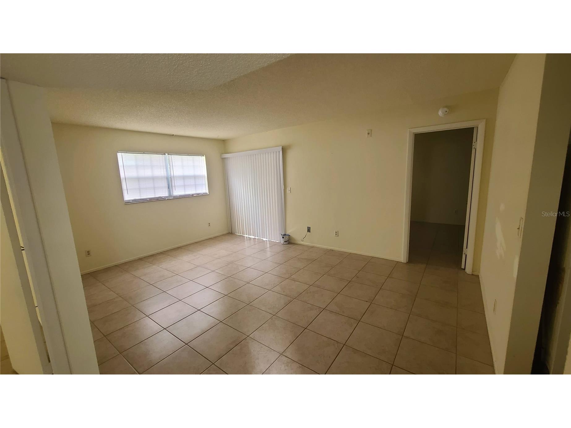 454 Fairways Circle #B102 Ocala FL 34472 OM724294 image2