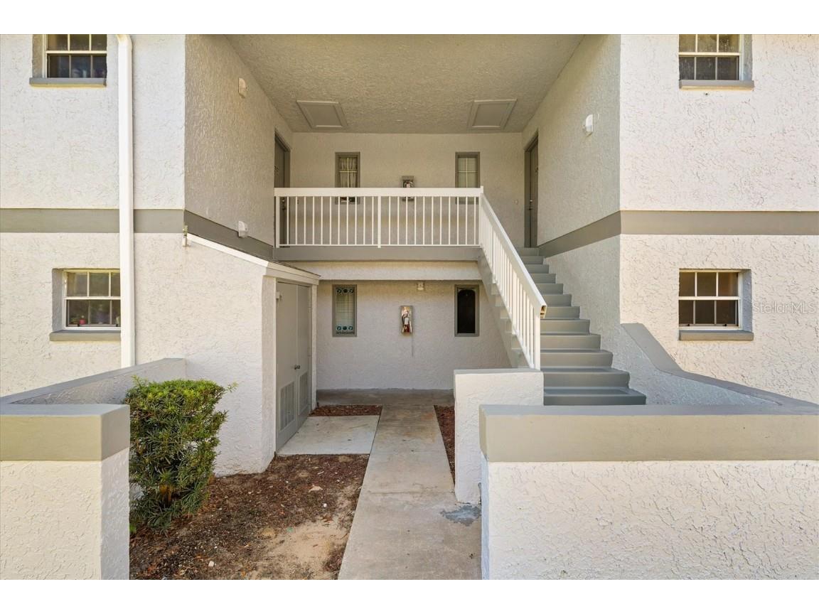 454 Fairways Circle #B204 Ocala FL 34472 G5105092 image3