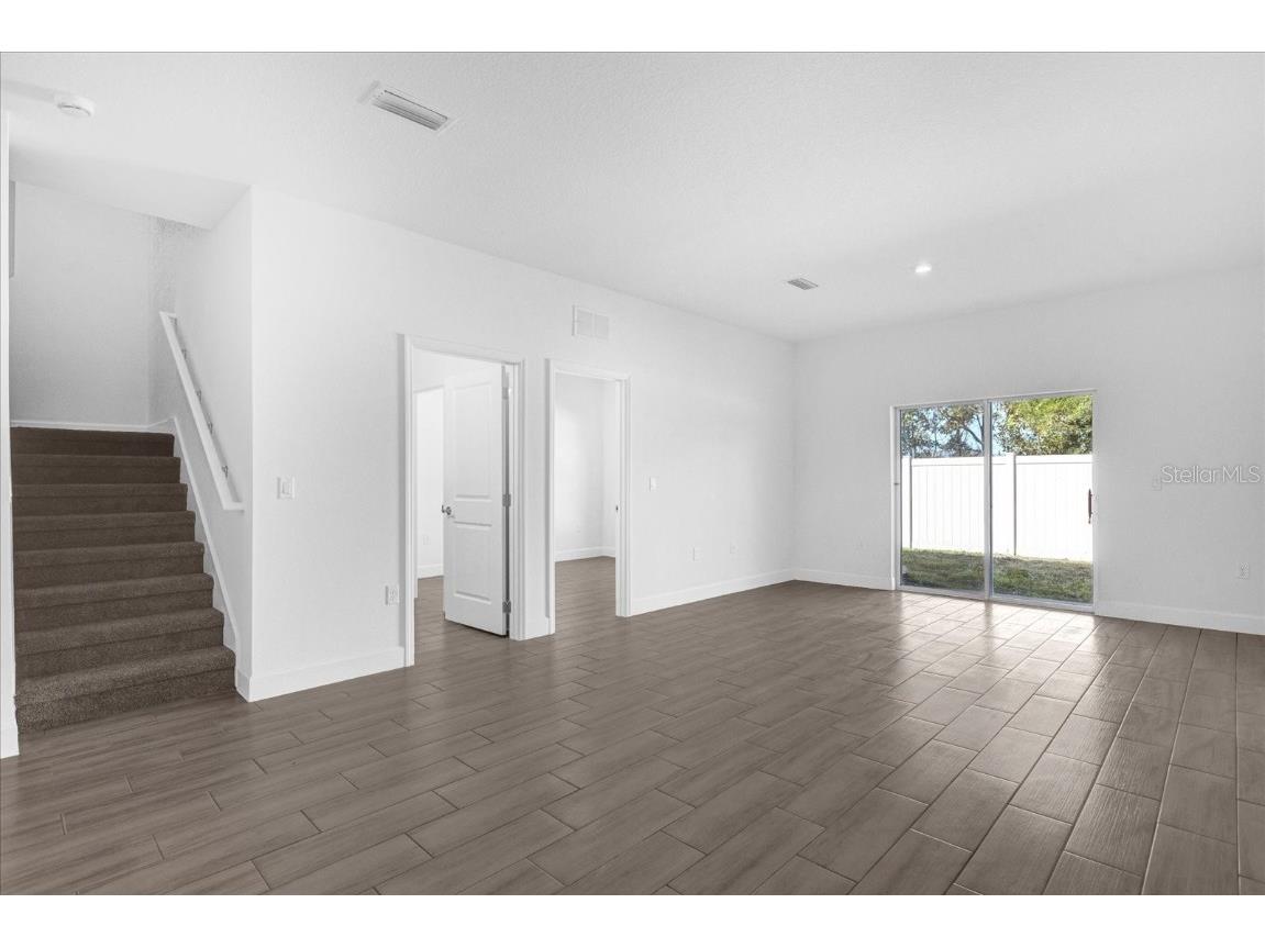 454 Lake Shore Parkway Davenport FL 33896 O6252188 image12