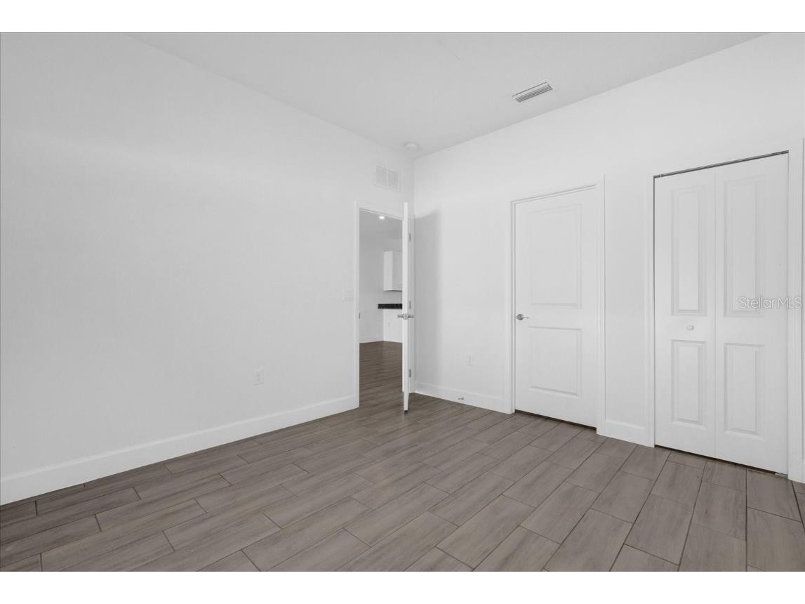 454 Lake Shore Parkway Davenport FL 33896 O6252188 image25