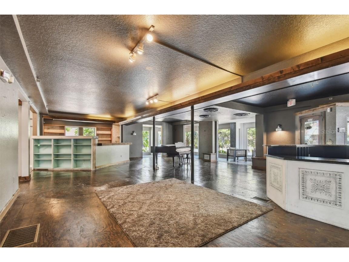 454 Main Street Safety Harbor FL 34695 TB8381286 image6