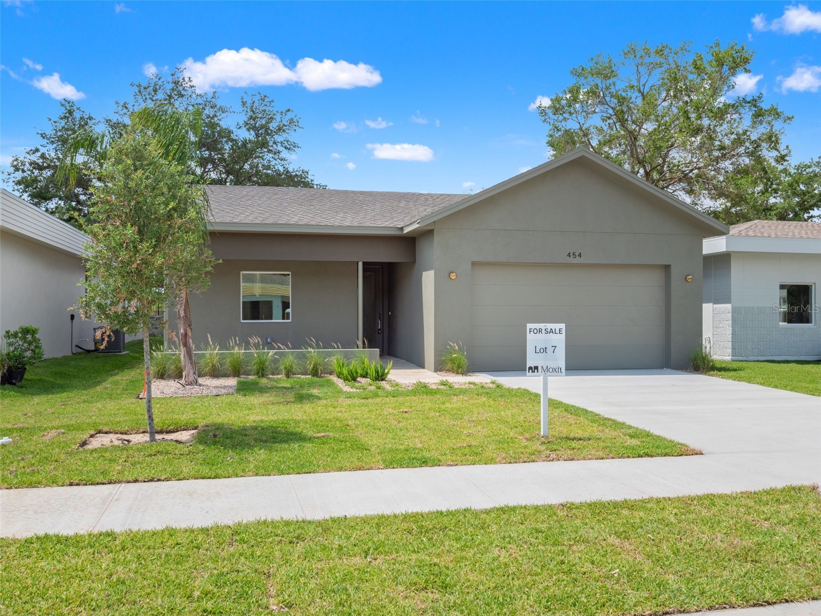 454 Skyfield Court Lady Lake FL 32159 G5105180 image1