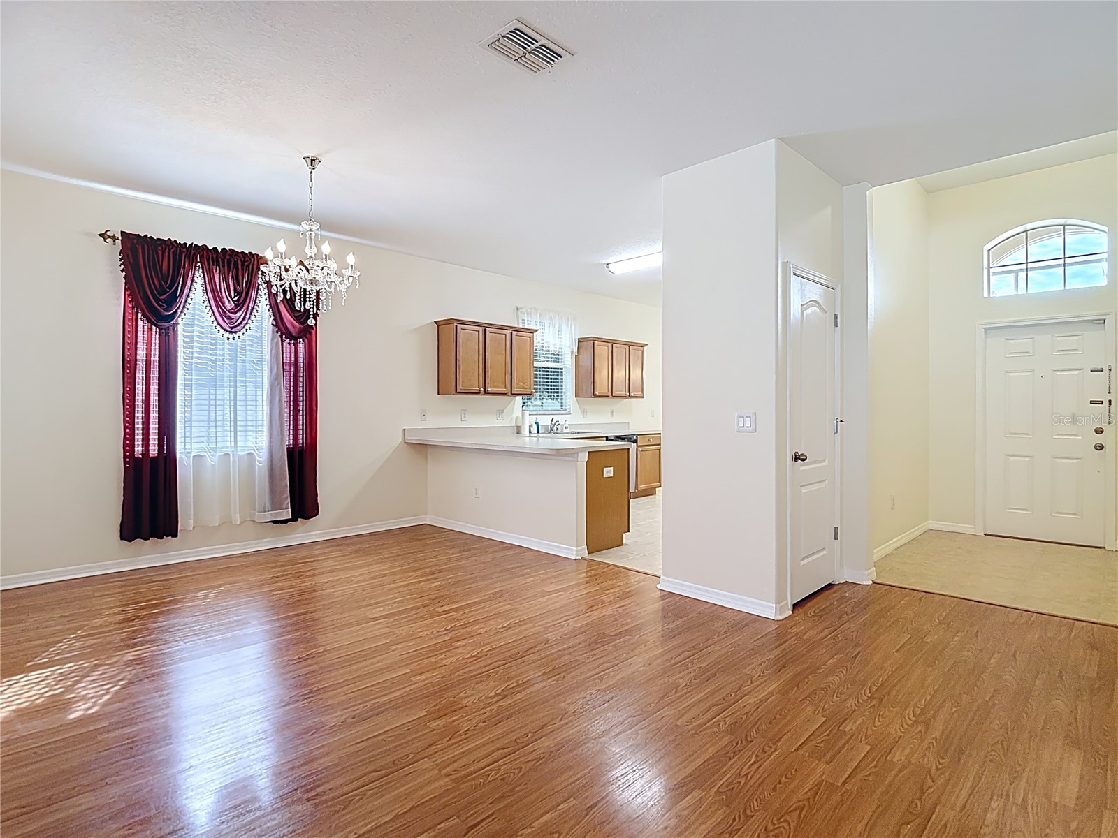 454 Winthrop Drive Spring Hill FL 34609 TB8460248 image4