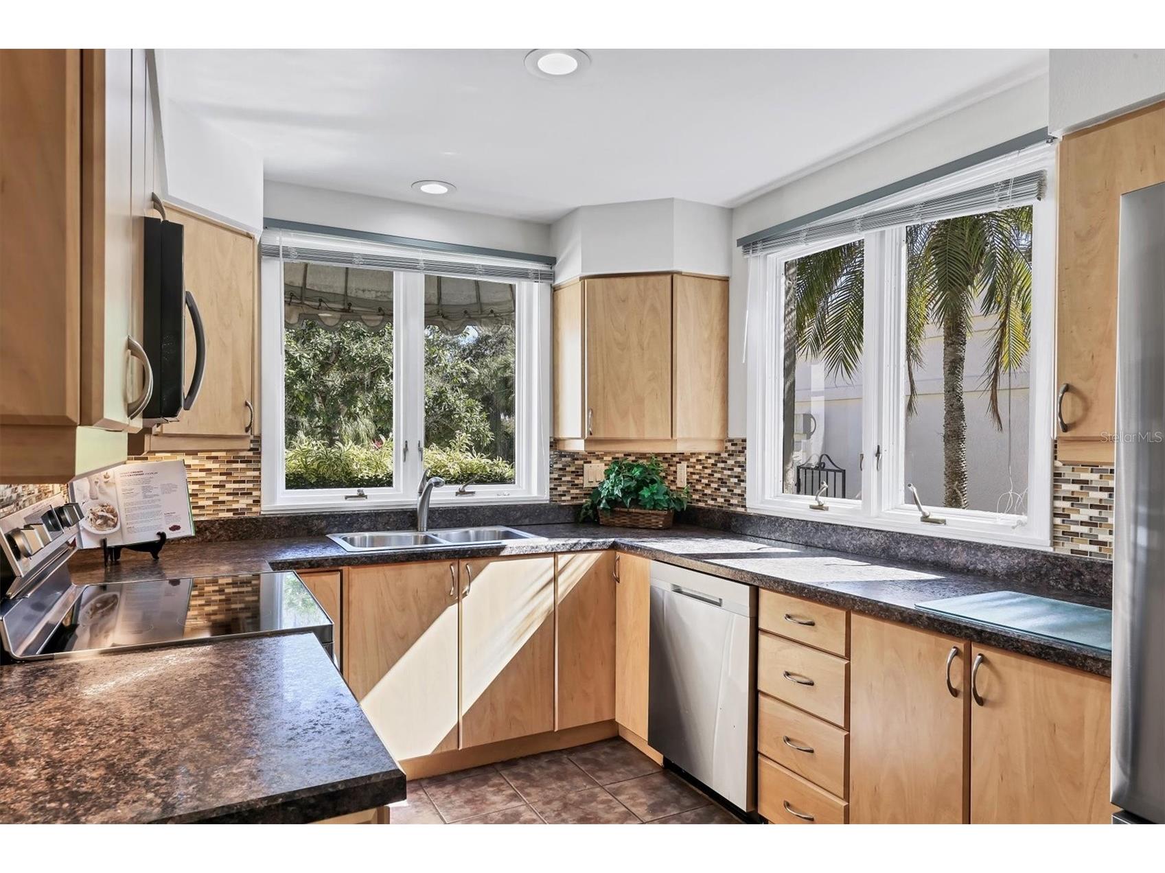 4540 Ascot Circle N Sarasota FL 34235 TB8481018 image17