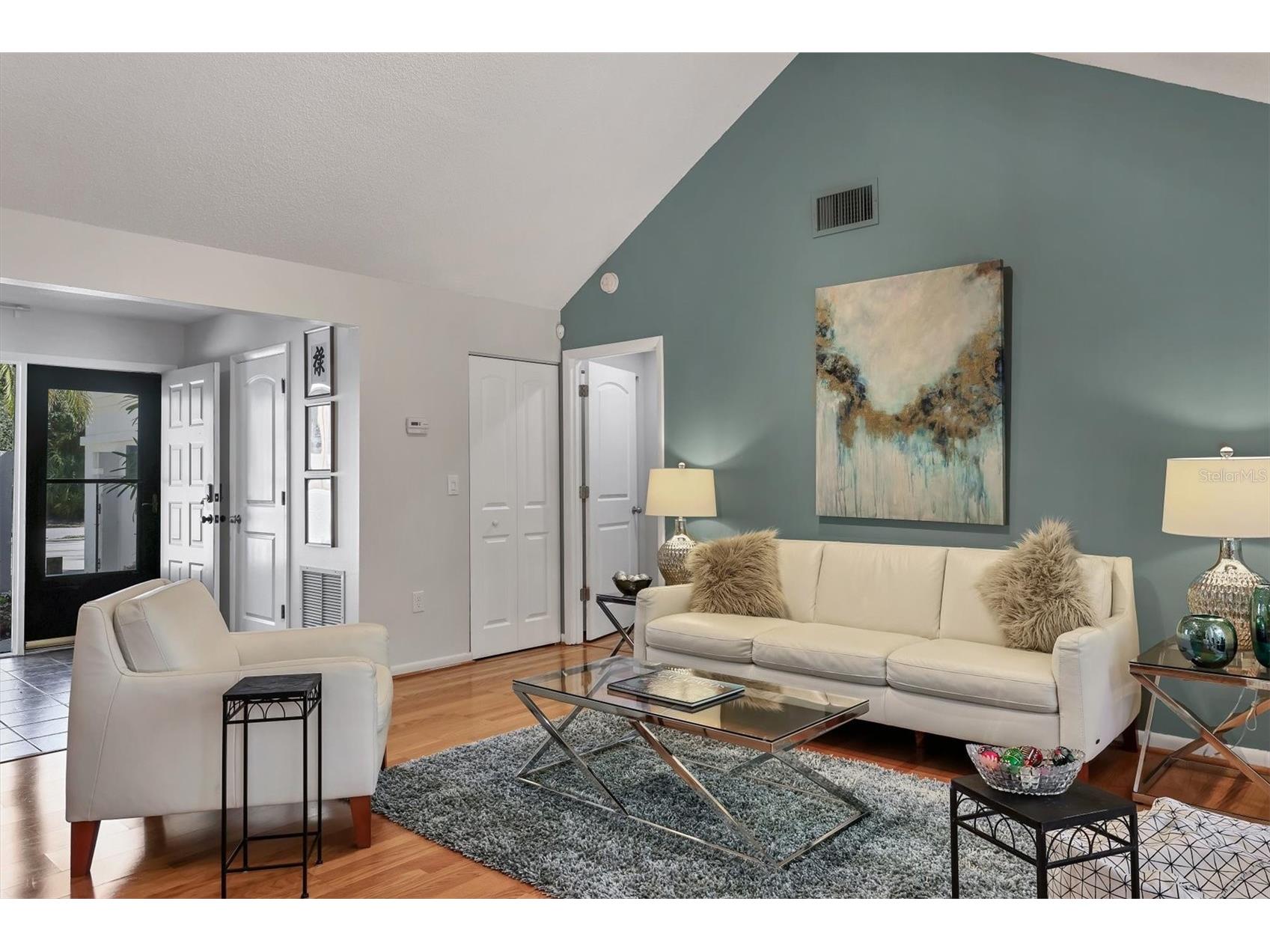 4540 Ascot Circle N Sarasota FL 34235 TB8481018 image3