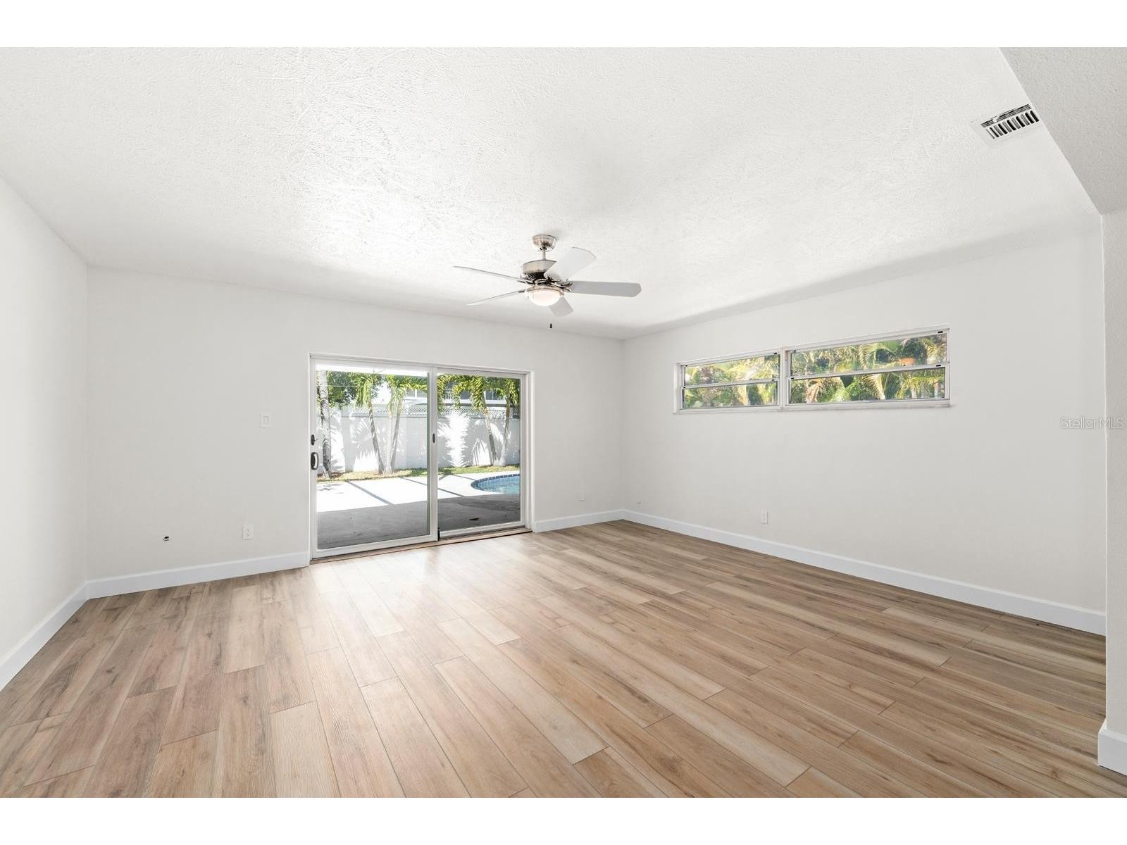 4540 Bayshore Boulevard NE Saint Petersburg FL 33703 TB8483324 image13
