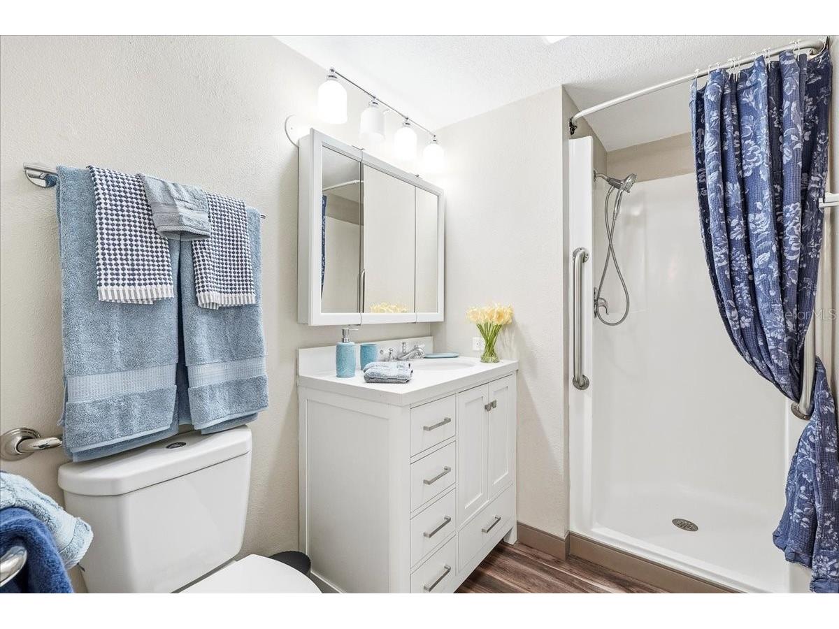 4540 Bee Ridge Road #175 Sarasota FL 34233 A4698270 image19