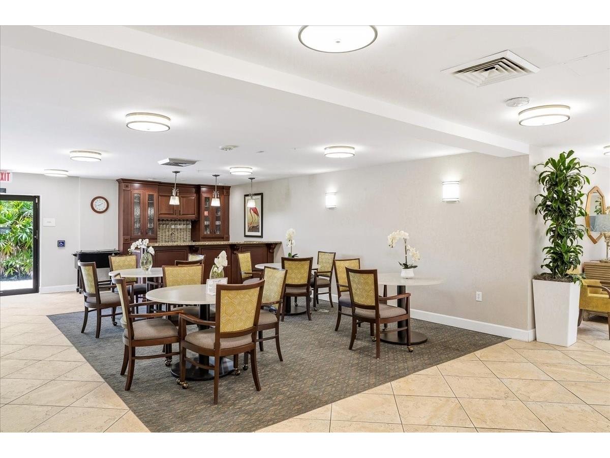 4540 Bee Ridge Road #175 Sarasota FL 34233 A4698270 image43