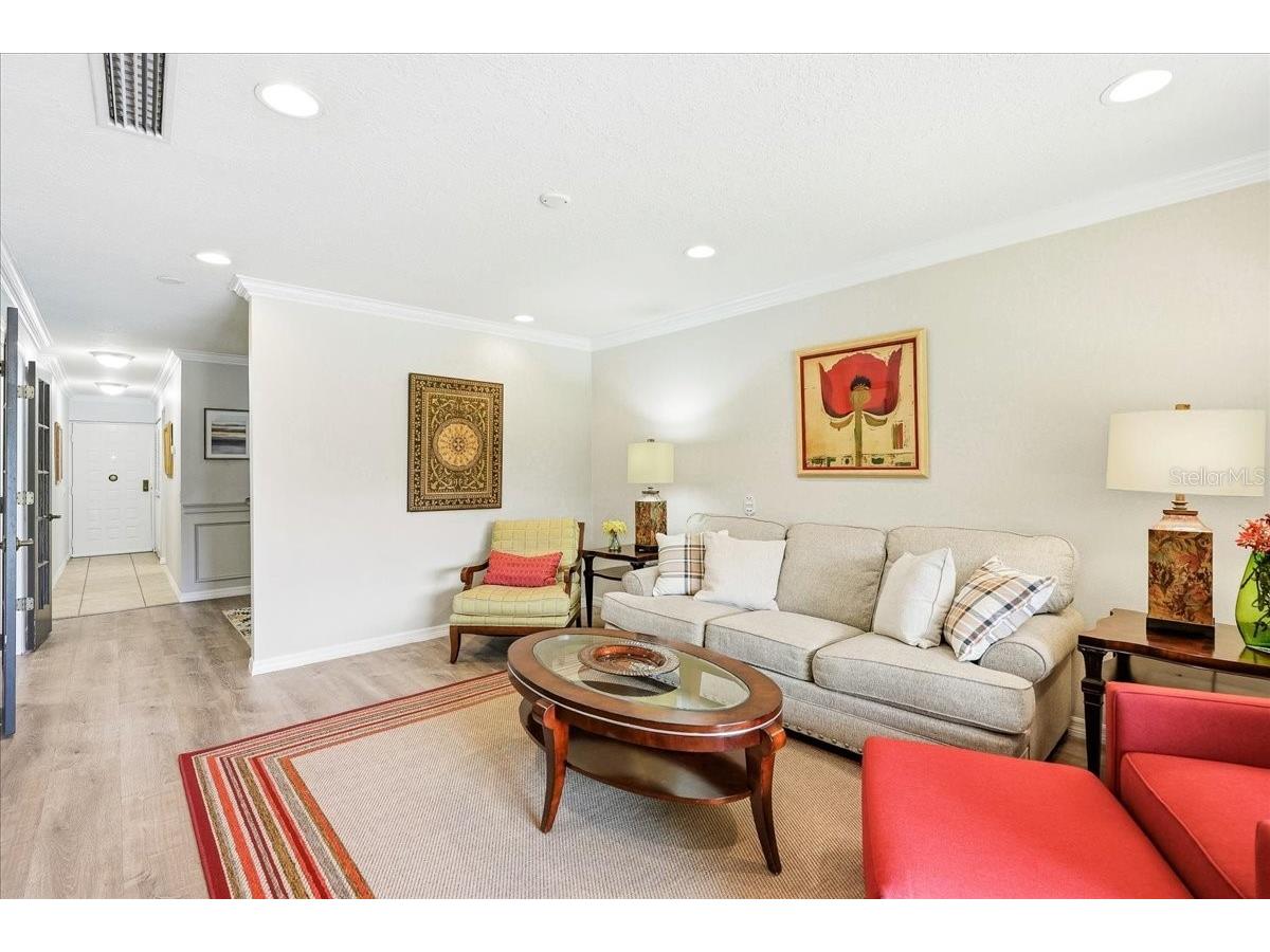 4540 Bee Ridge Road #VILLA 1 Sarasota FL 34233 A4698275 image3