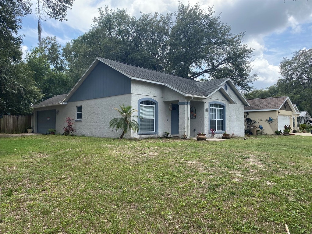 4540 Calamondin Street Lady Lake FL 32159 G5068042 image1