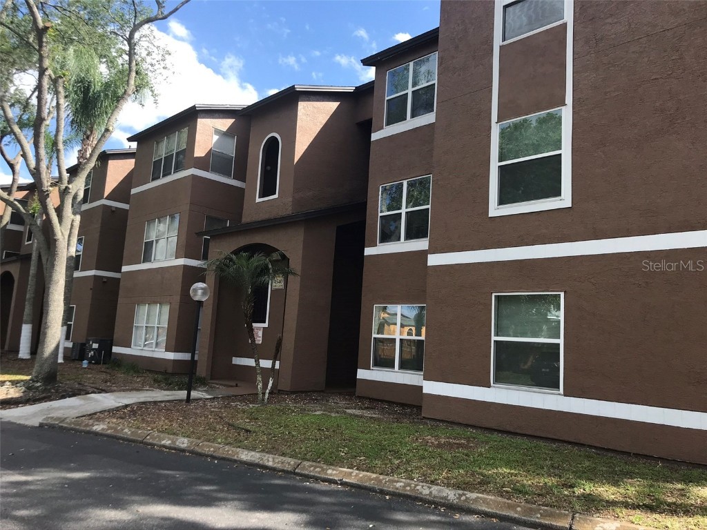 4540 Commander Drive #2221 Orlando FL 32822 T3361312 image1