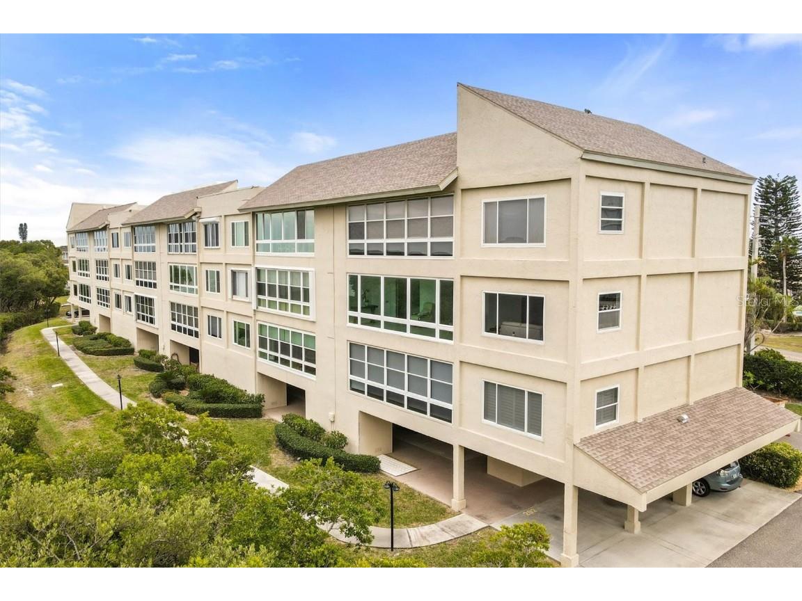 4540 Gulf Of Mexico Drive #201 Longboat Key FL 34228 - SARASOTA BAY A4594909 image1