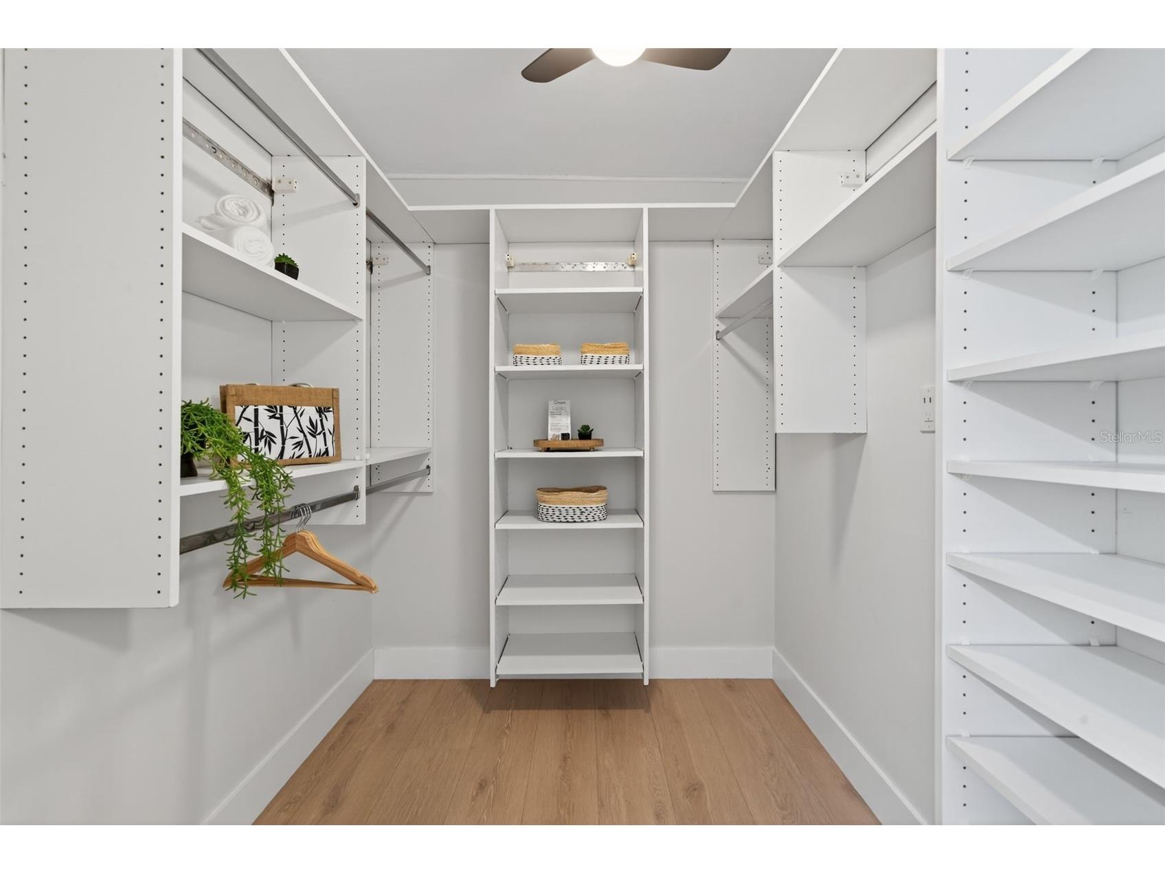 4540 Gulf Of Mexico Drive #204 Longboat Key FL 34228 A4667631 image24