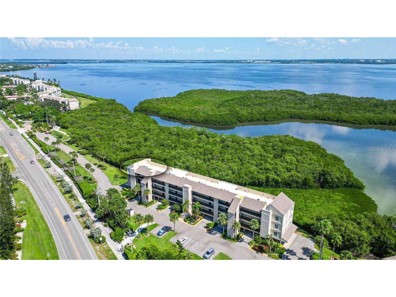 4540 Gulf Of Mexico Drive #PH1 Longboat Key FL 34228 - SARASOTA BAY ICW A4621332 image1