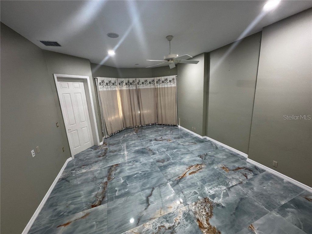 4540 Kipling Circle Sarasota FL 34241 TB8450626 image14