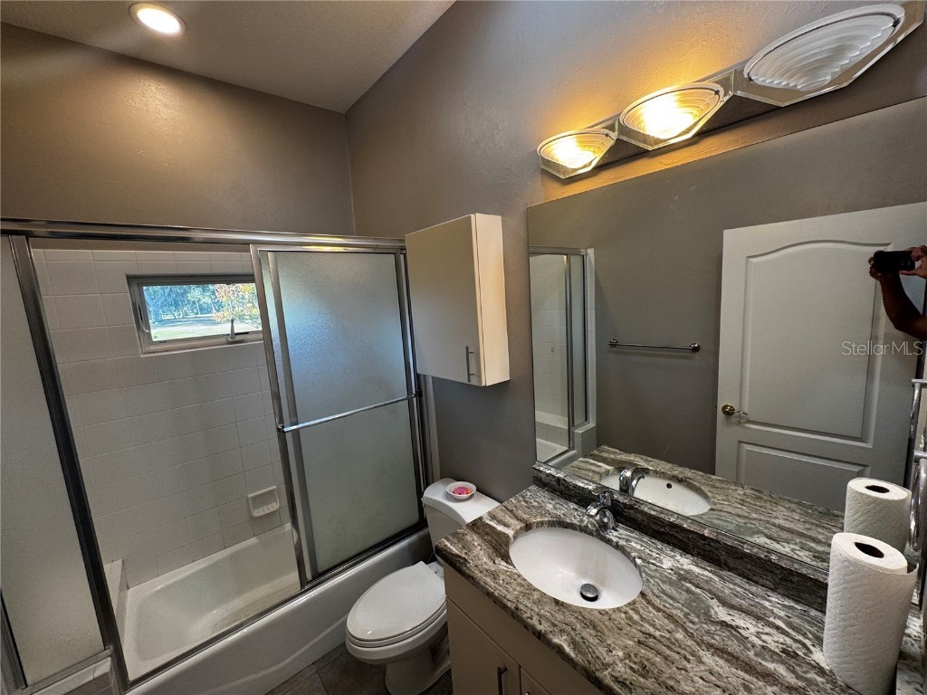 4540 Kipling Circle Sarasota FL 34241 TB8450626 image24