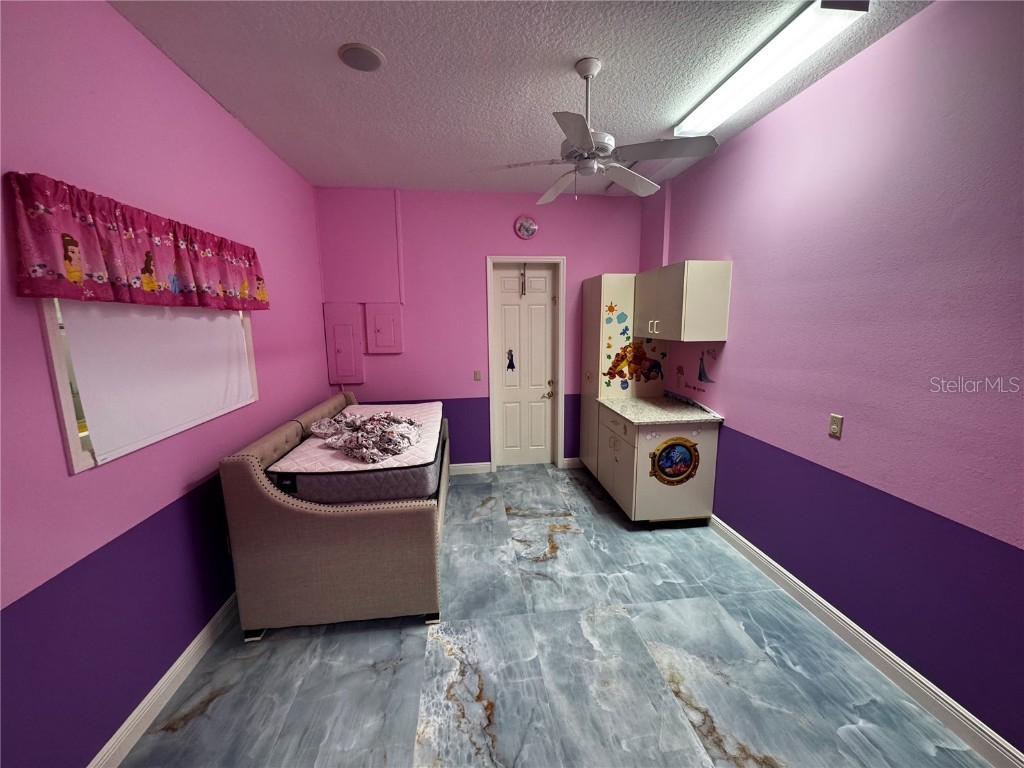 4540 Kipling Circle Sarasota FL 34241 TB8450626 image26