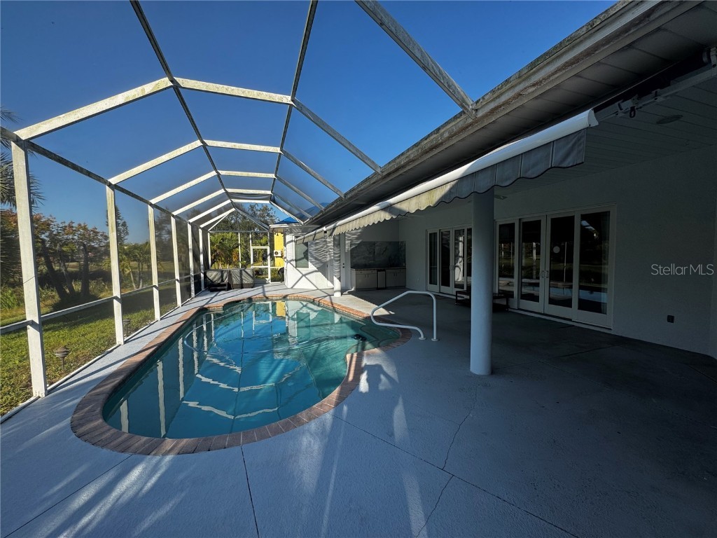 4540 Kipling Circle Sarasota FL 34241 TB8450626 image30