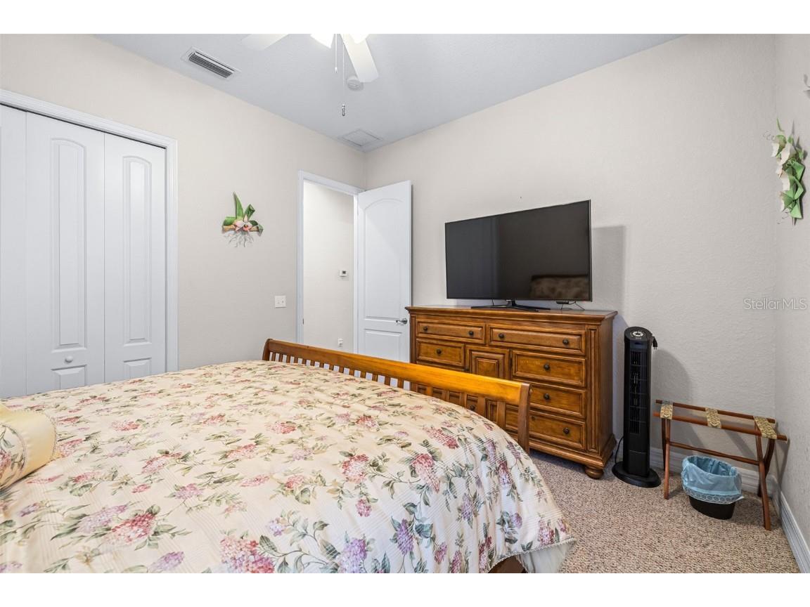 4540 Park Avenue Indian Lake Estates FL 33855 L4952680 image25