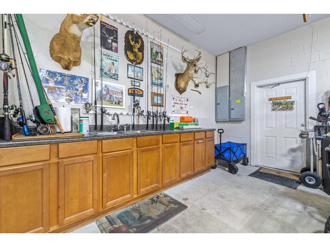 4540 Park Avenue Indian Lake Estates FL 33855 L4952680 image38