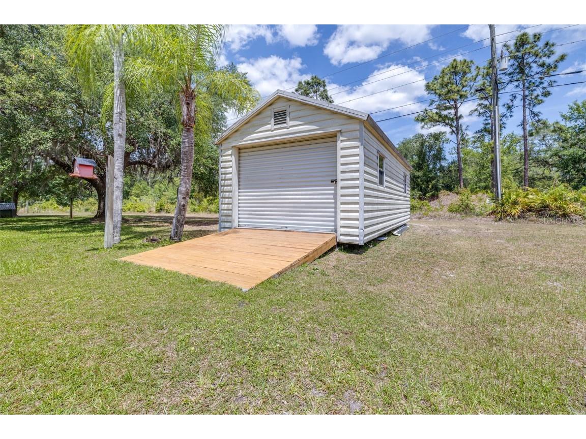 4540 Park Avenue Indian Lake Estates FL 33855 L4952680 image44