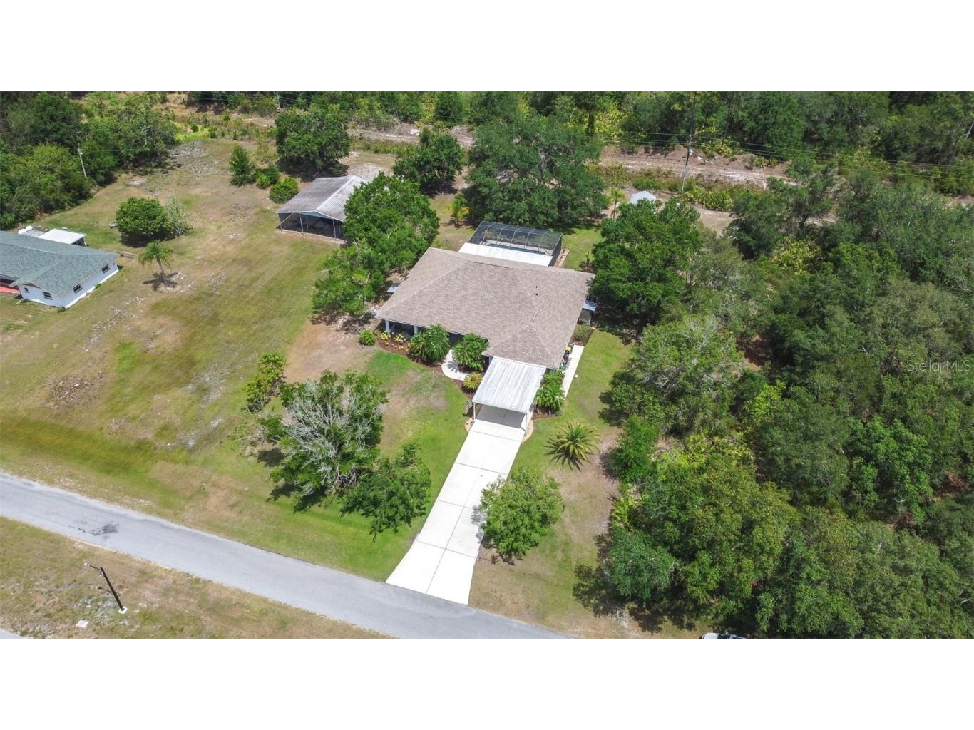 4540 Park Avenue Indian Lake Estates FL 33855 L4952680 image53