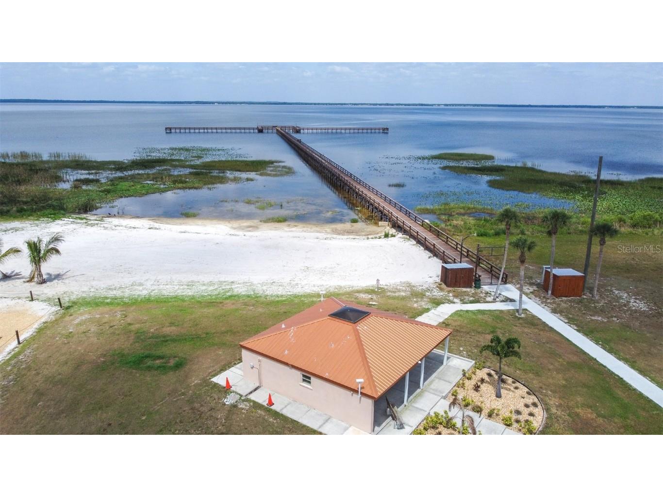 4540 Park Avenue Indian Lake Estates FL 33855 L4952680 image63