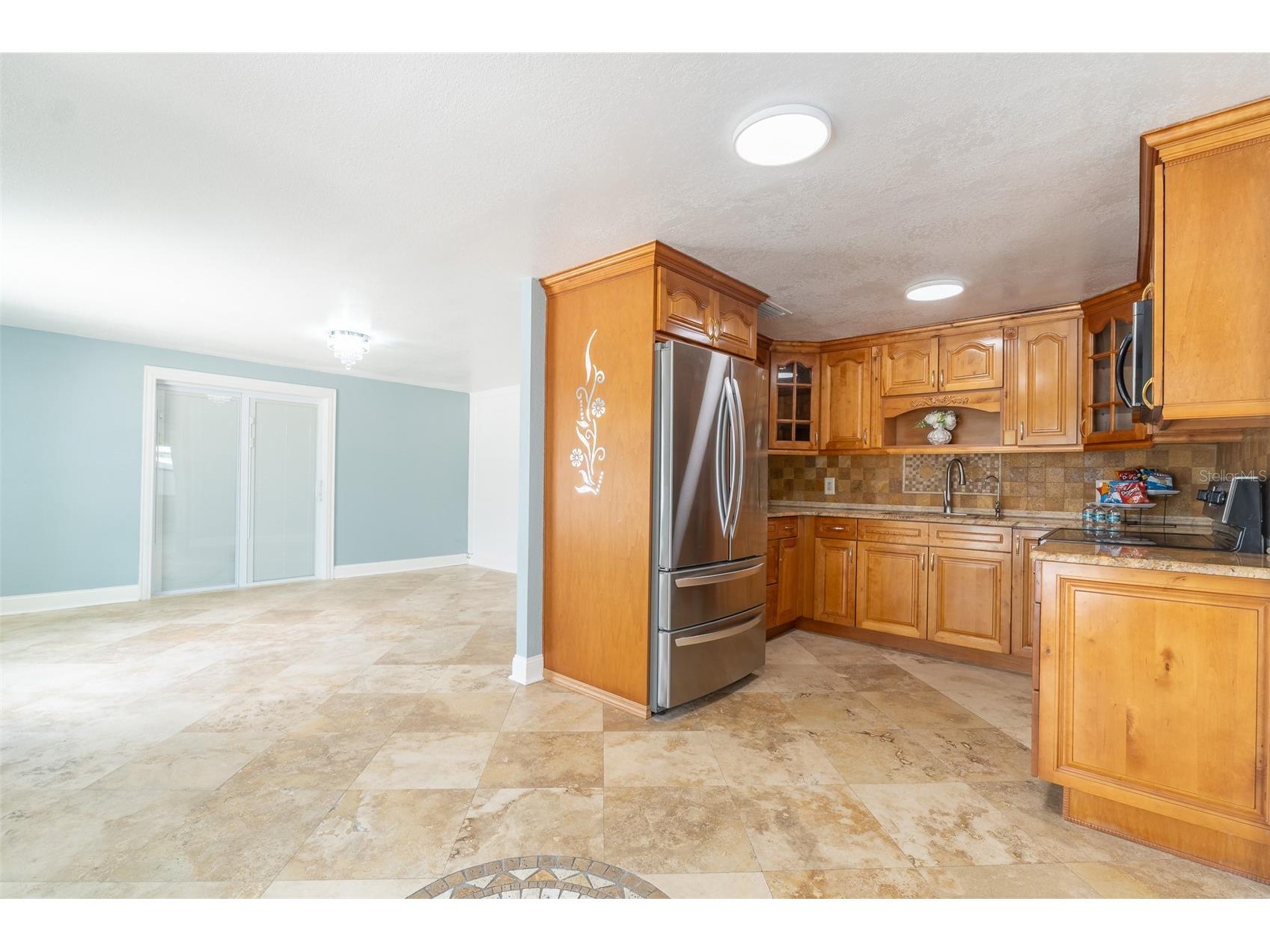 4540 W Jean Street Tampa FL 33614 TB8496078 image1