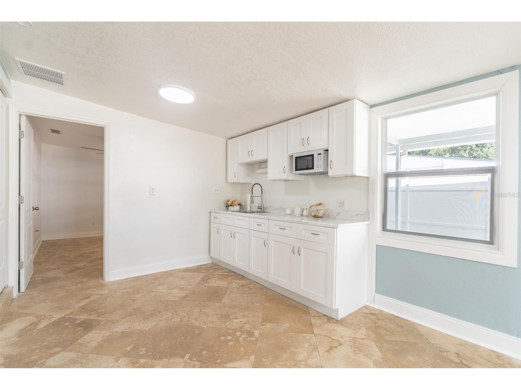 4540 W Jean Street Tampa FL 33614 TB8496078 image14